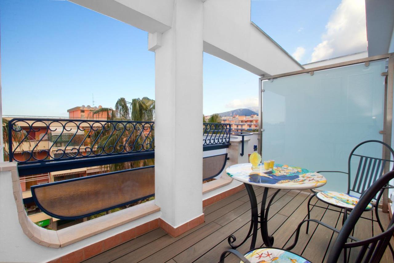 Le Palme Sorrento Bed and Breakfast Εξωτερικό φωτογραφία